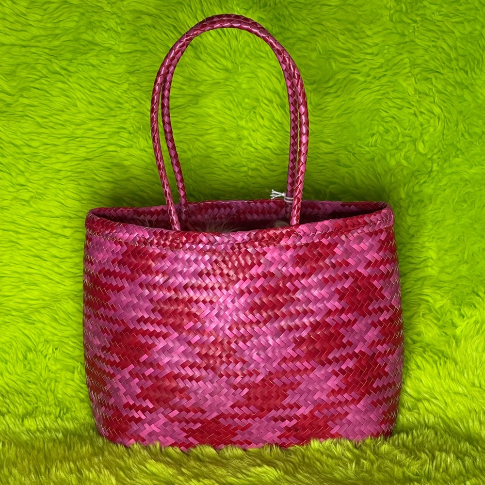 Daisy mini straw tote bag